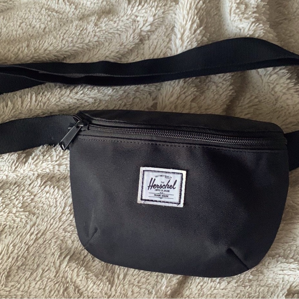 Herschel Crossbody Bag